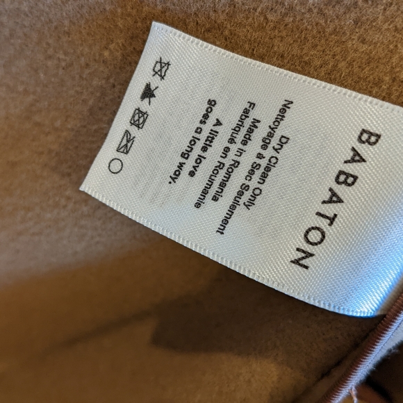 Aritzia | The Steadman Coat | Camel - Picture 11 of 13